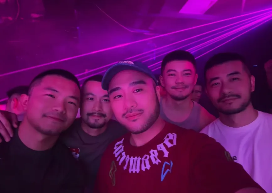 心动推荐：兴趣匹配的用户照片